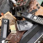 O que fazer com sucata eletrônica após trocar aparelhos?